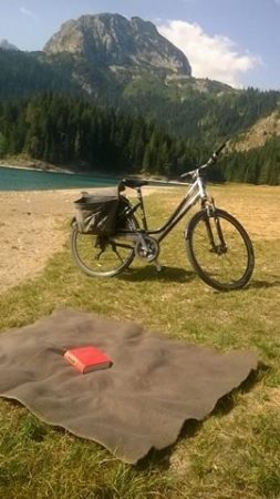 21291473_10210648688157727_483882065_n