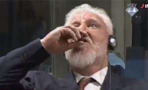 praljak pije otrov