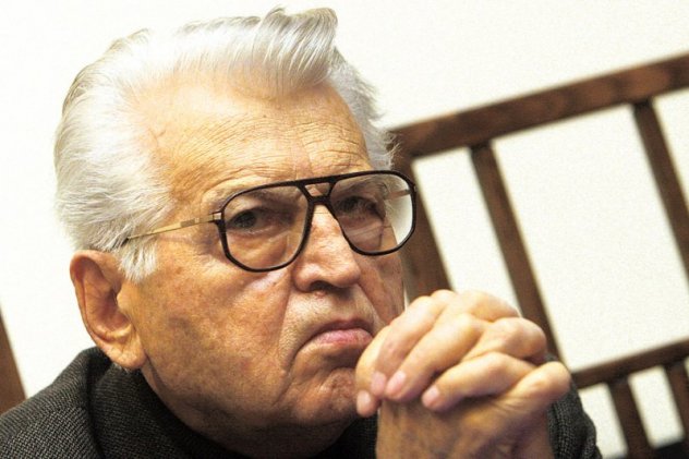 Dobrica Ćosić Dobrica Ćosić