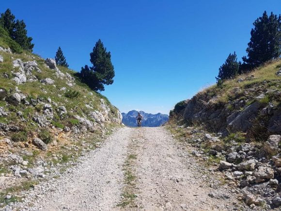 Sinjajevina: Usijek na prevoju Vratlo