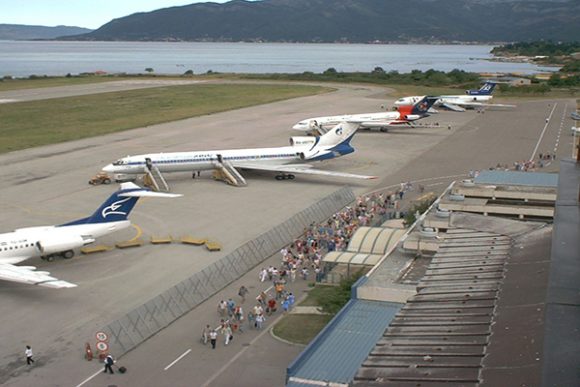 Nastavljen tenderski postupak za dugoročnu koncesiju Aerodroma CG