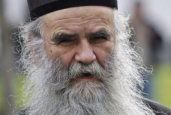 Predsjednik Milatović posthumno odlikovao mitropolita Amfilohija