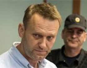 Navaljni osuđen na 3,5 godina zatvora