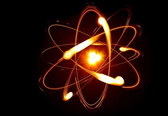 Šta je kvantna teorija polja?