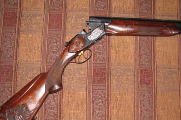 Vraćeno 19 pištolja, 14 pušaka, 496 komada municije