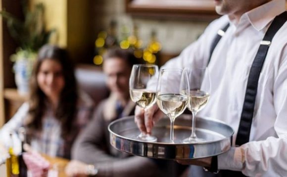 Konobar jurio gosta zbog 16 eura