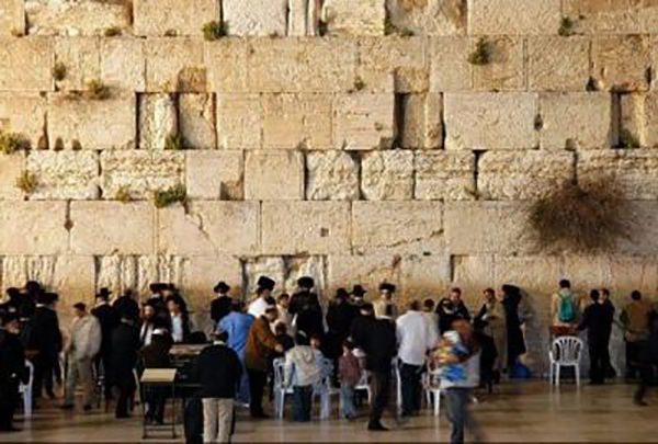 Tri četvrtine Izraelaca protivi se osvetničkom napadu na Iran