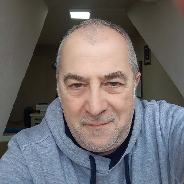 Mladen Zadrima