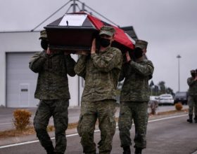 Posmrtni ostaci Albanaca iz masovne grobnice u Srbiji predati Kosovu (video)