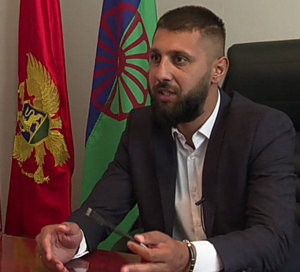 M. Saljaj