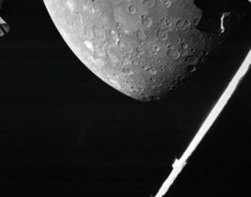 Sonda snimila prve fotografije Merkura