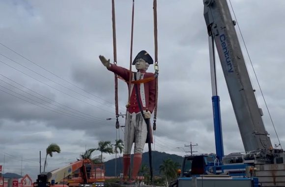 Neisplativa obnova spomenika Džejmsu Kuku