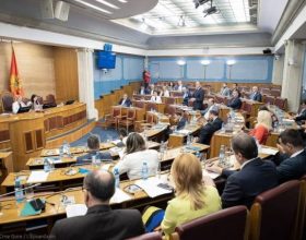 Sjednica crnogorskog parlamenta (uživo)