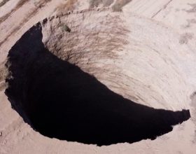 Džinovska rupa u Čileu (video)