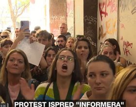 Protest ispred Informera zbog intervjua sa osuđivanim silovateljem (video)