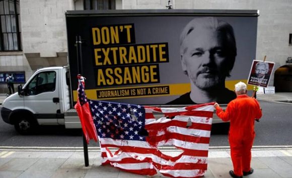Počinje posljednja pravna bitka osnivača Vikiliksa protiv izručenja SAD