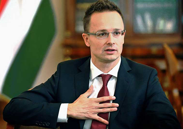 Sijarto Peter Sijarto poručio Zelenskom: Dirni nam rusku naftu i smatraćemo to napadom na naš suverenitet