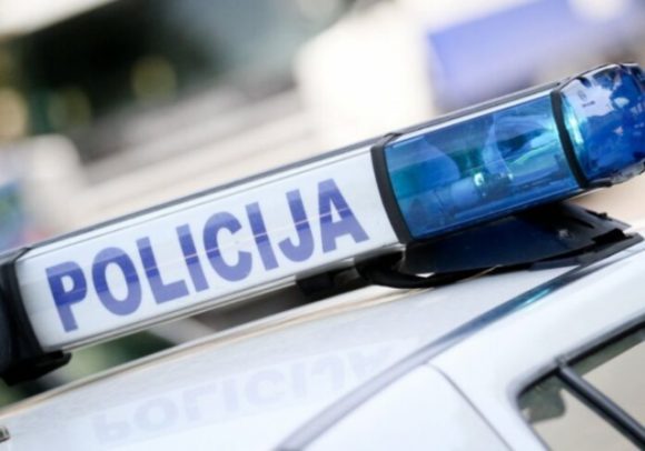 policija