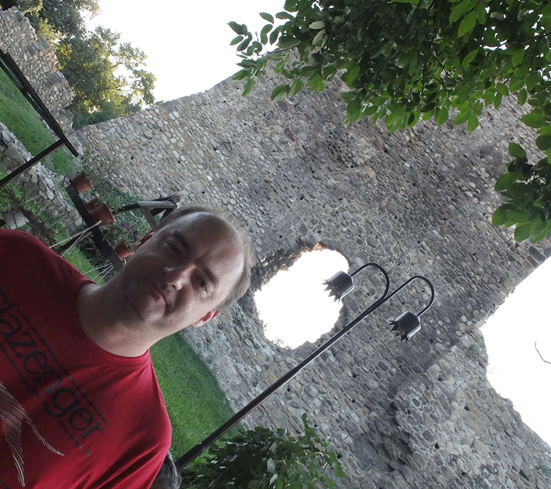 Bratislav-Konstadinov