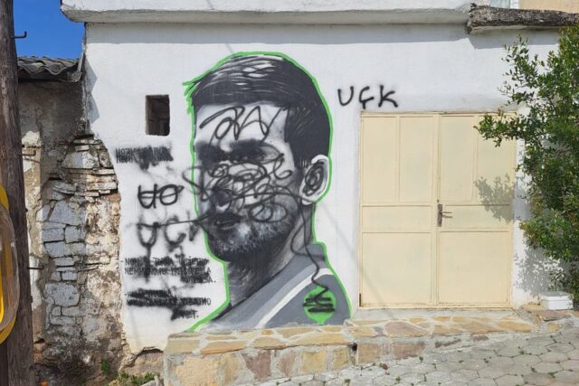 unusten mural djokovica