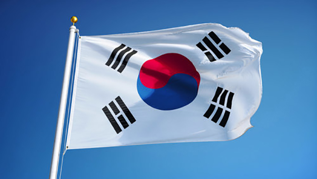 South,Korea,Flag,Waving,Against,Clean,Blue,Sky,,Close,Up,