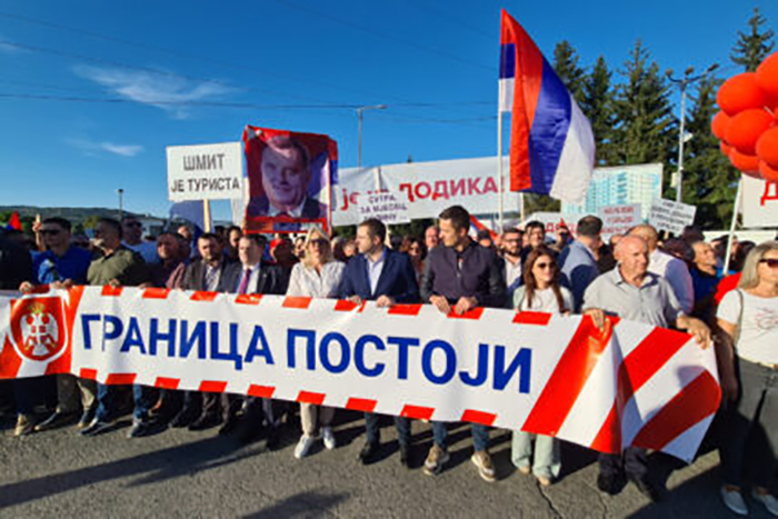 Održani skupovi podrške Dodiku