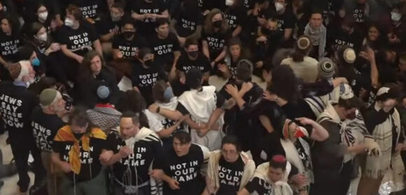 "Mi, na ovim ulicama mjesecima i mjesecima, smo egzodus. Egzodus iz cionizma"