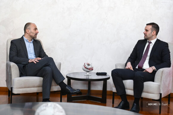 MC: Plan Spajića, Mandića, Kneževića i Raonića o daljoj političkoj kontroli RTCG u završnoj fazi realizacije