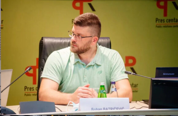 Boban Batrićević pred sudom za prekršaje - ugrožena sloboda mišljenja