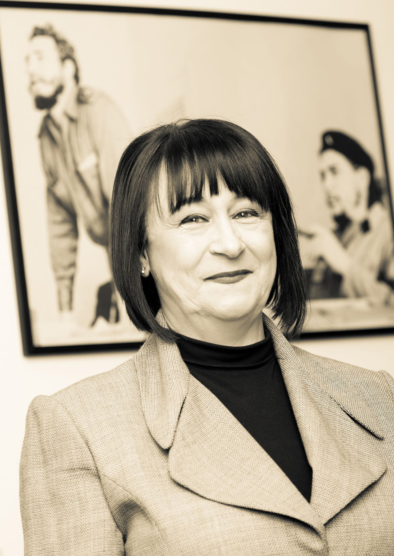 Biljana Vankovska građanimma i građankama Makedonije nudi izlazak iz NATO-a demilitarizacija, vojnu neutralnost, multivektorska spoljna politika...