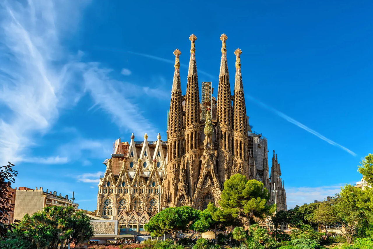 La Sagrada Família La Sagrada Família biće završena 2026. godines