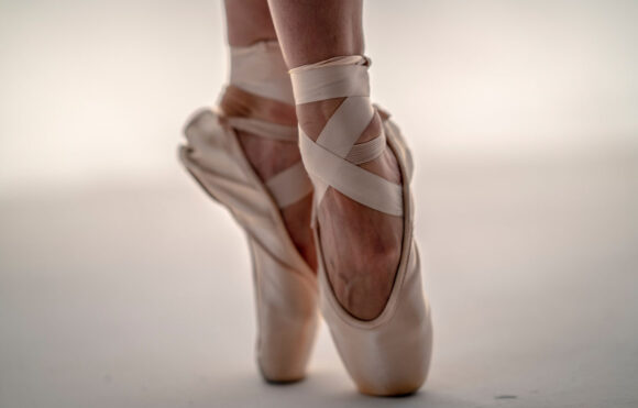 Više od 350 balerina je oborilo rekord plešući na vrhovima prstiju