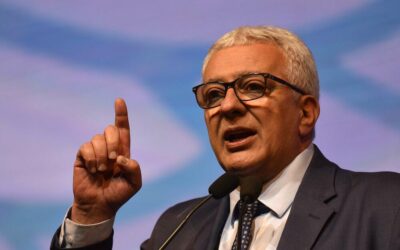 Predsjednik Budve optužio lidera NSD Mandića da stoji iza napada na njega