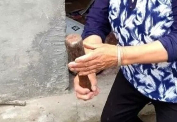 Ručnom granatom po orasima