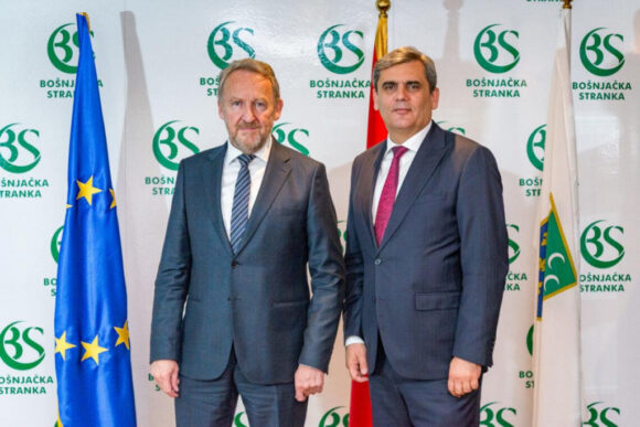 Izetbegović podržao ulazak BS u Vladu CG