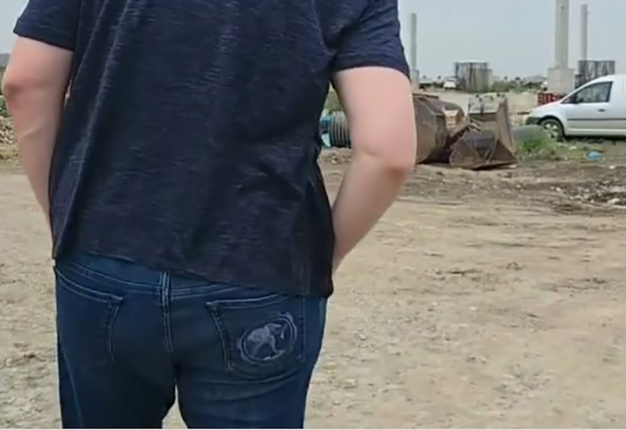 Vučićeve farmerke kao polovan auto