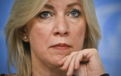 Zaharova: Pitam se da li zaista postoji samo jedan predsjednik Vučić