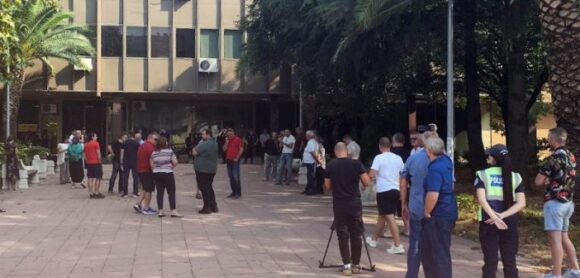 crmnicani opština protest