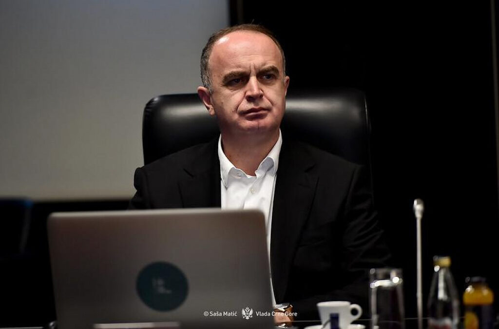 Đeljošaj: Slučajni predsjednik obmanjuje javnost  