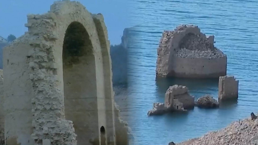 izronile zidine starog manastira u dalmaciji