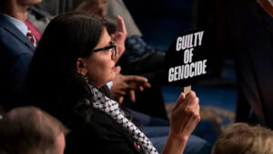 Pojedine Demokrate osuđuju agresiju SAD na Venecuelu