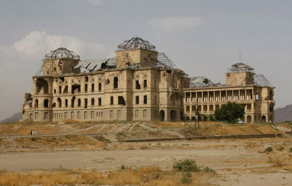 razrušena darulaman palata, kabul