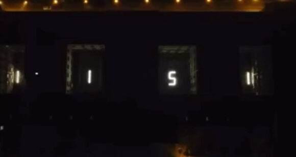 Studenti ETF poručili: Nema više ćutanja. Srbijo, probudi se i progovori!