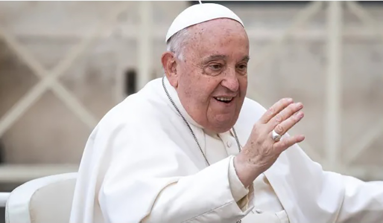 Papa: Vojska mora služiti za odbranu, a ne za dominaciju