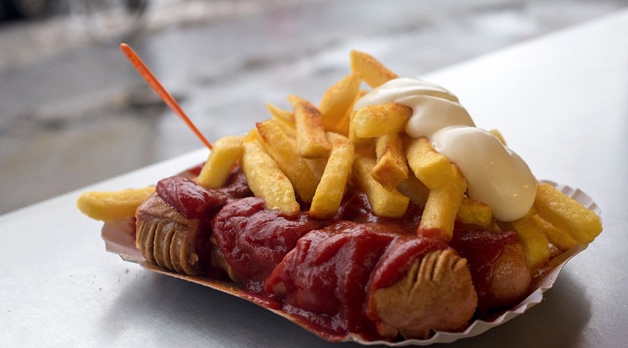 Folksvagen prodao više kobasica nego automobila