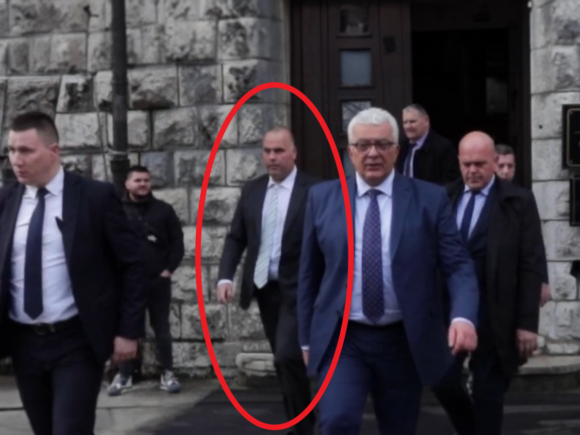 Vijesti: Sinovac predsjednika crnogorskog parlamenta 'maznuo' kola stricu