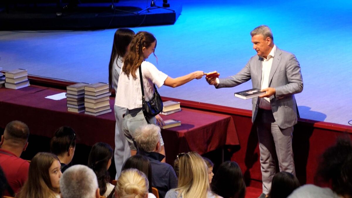 bojkot maturanti cacak