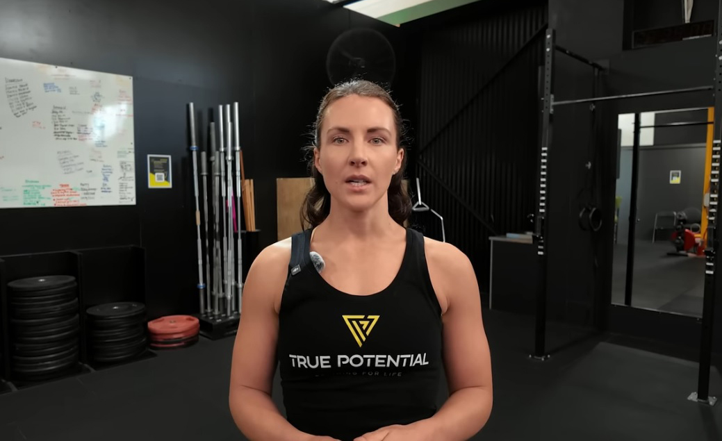 Olivia Vinson Uradila 7.079 zgibova u 24 časa