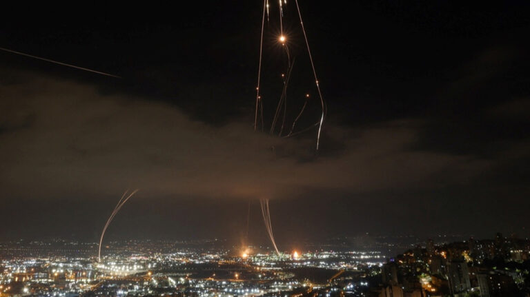 Iranski zvaničnik: Ovaj rat, koji je započeo neprijatelj, postaće regionalni rat