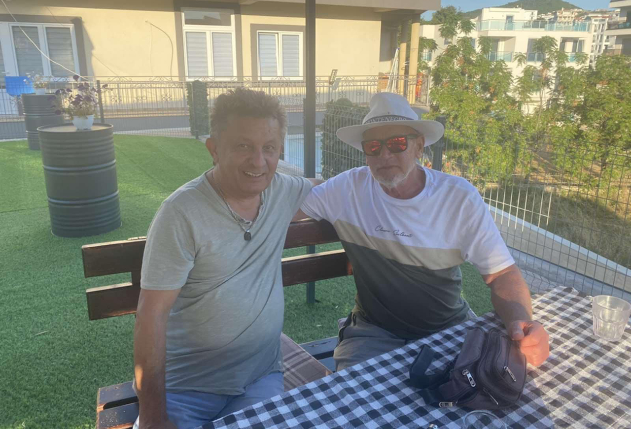 Ibrahim Čikić u društvu Nermina Hanjalića